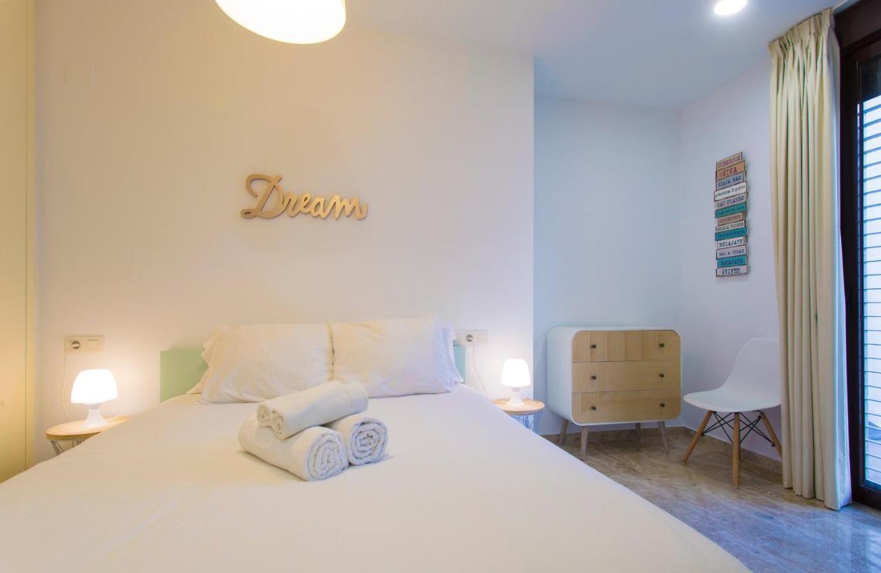 Apartamento Santuario De La Victoria Málaga Dış mekan fotoğraf