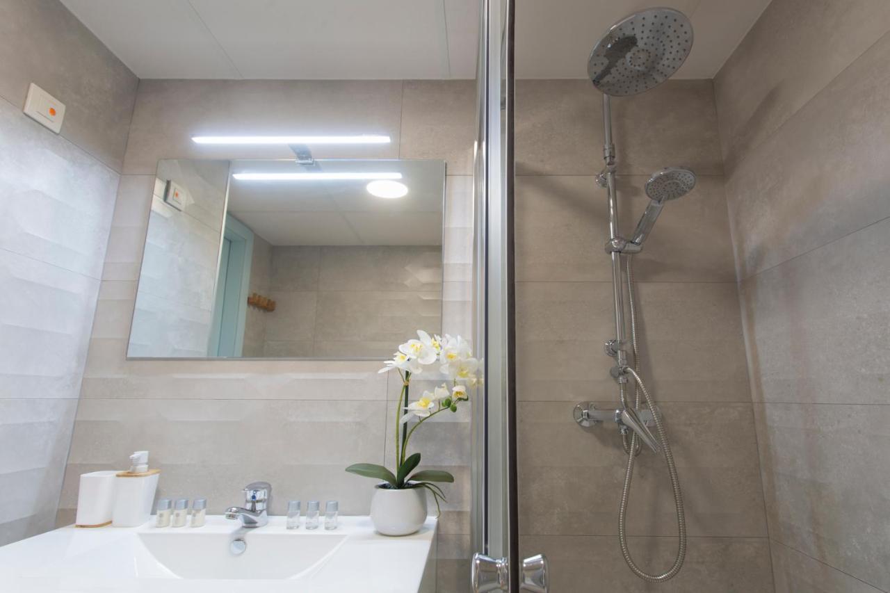 Apartamento Santuario De La Victoria Málaga Dış mekan fotoğraf