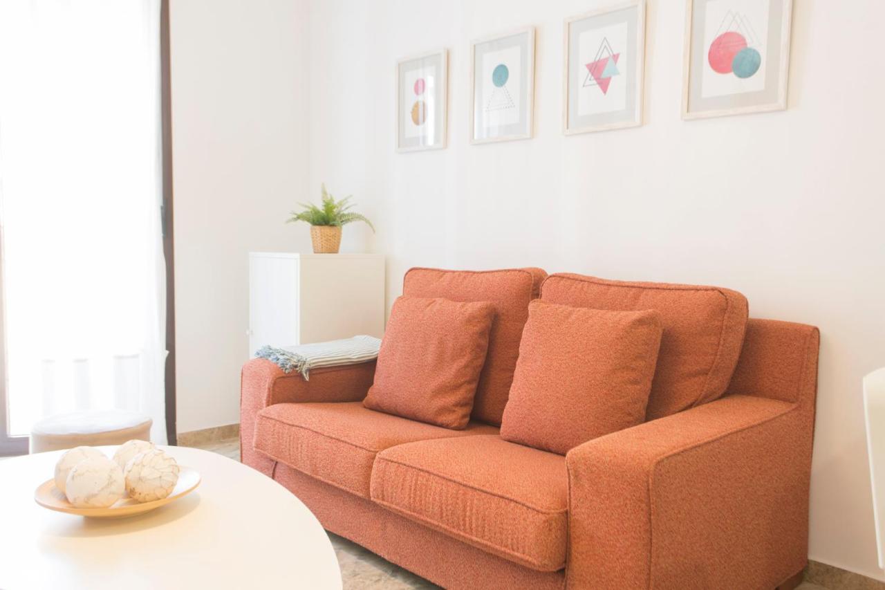 Apartamento Santuario De La Victoria Málaga Dış mekan fotoğraf